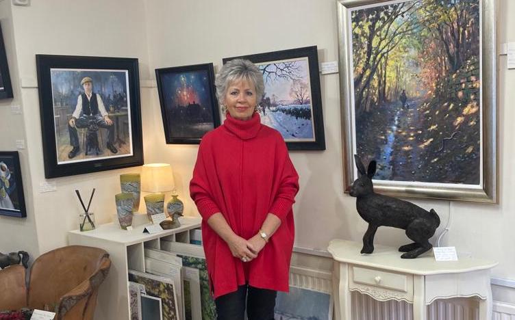 Jill and some of the beautiful artwork at Duffield Art Gallery